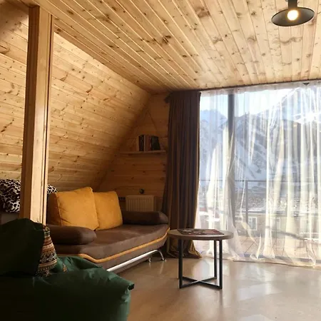 Alagi Cottage Kazbegi Экстерьер фото